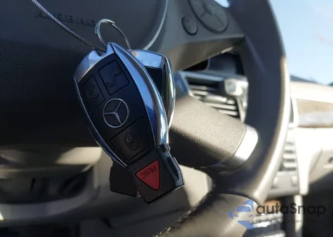 2010 Mercedes-Benz E 350 4Matic from USA, damaged, VIN WDDHF8HBXAA155551